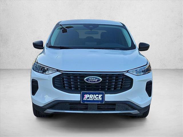 Certified 2025 Ford Escape Active FWD image 2