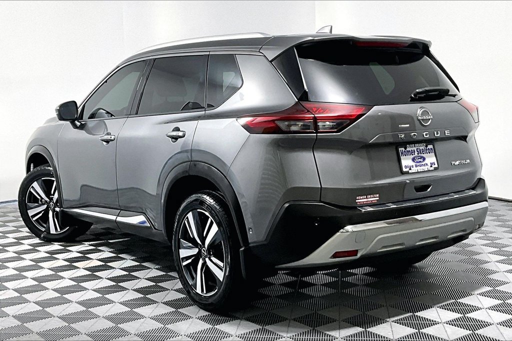 Used 2023 Nissan Rogue Platinum w/ Platinum Premium Package FWD image 11