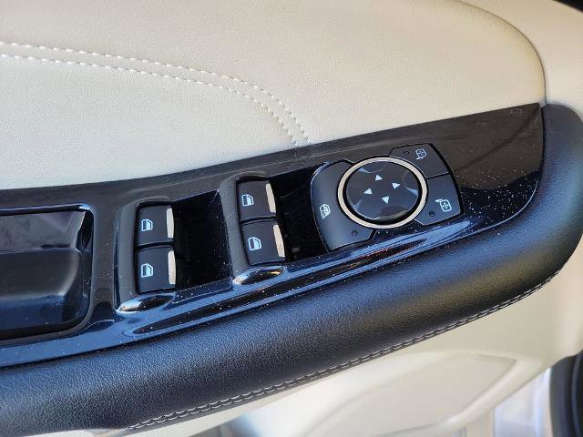 Certified 2018 Ford Edge Titanium w/ Equipment Group 301A image 24