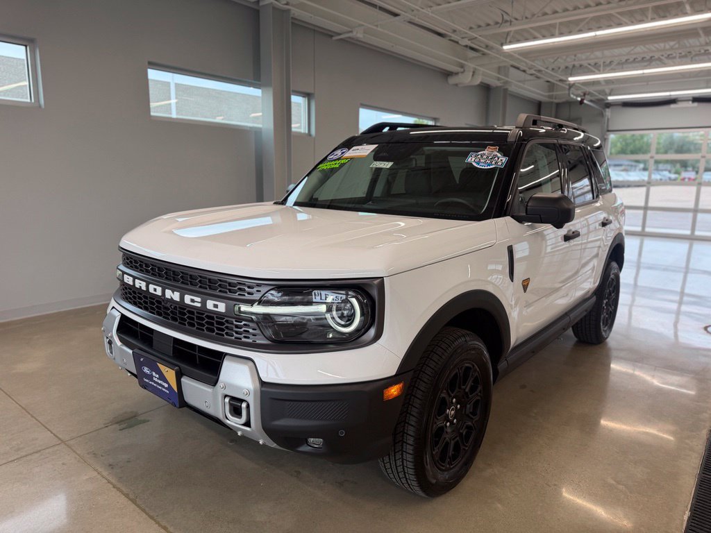 Certified 2025 Ford Bronco Sport Badlands AWD/4WD image 3