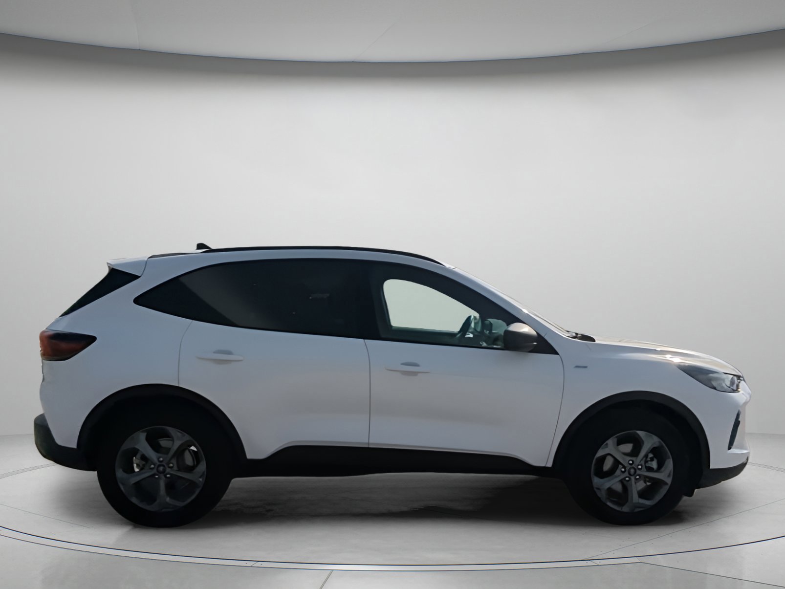 Certified 2025 Ford Escape ST-Line w/ Equipment Group 301A image 24