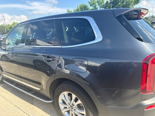 Used 2022 Kia Telluride LX AWD/4WD image 7