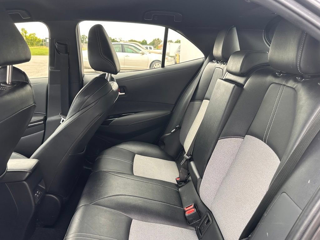 Used 2023 Toyota Corolla XSE FWD image 17