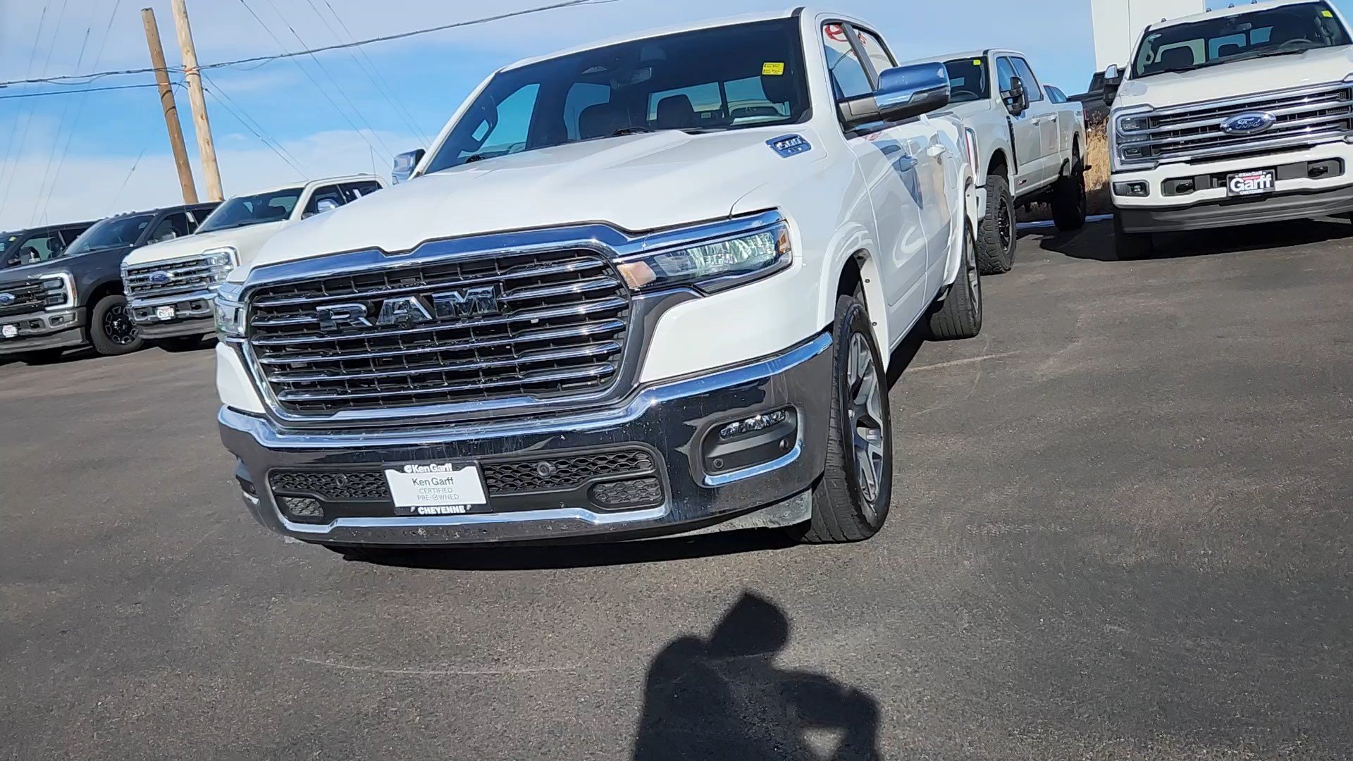 Used 2025 RAM 1500 Laramie AWD/4WD image 4