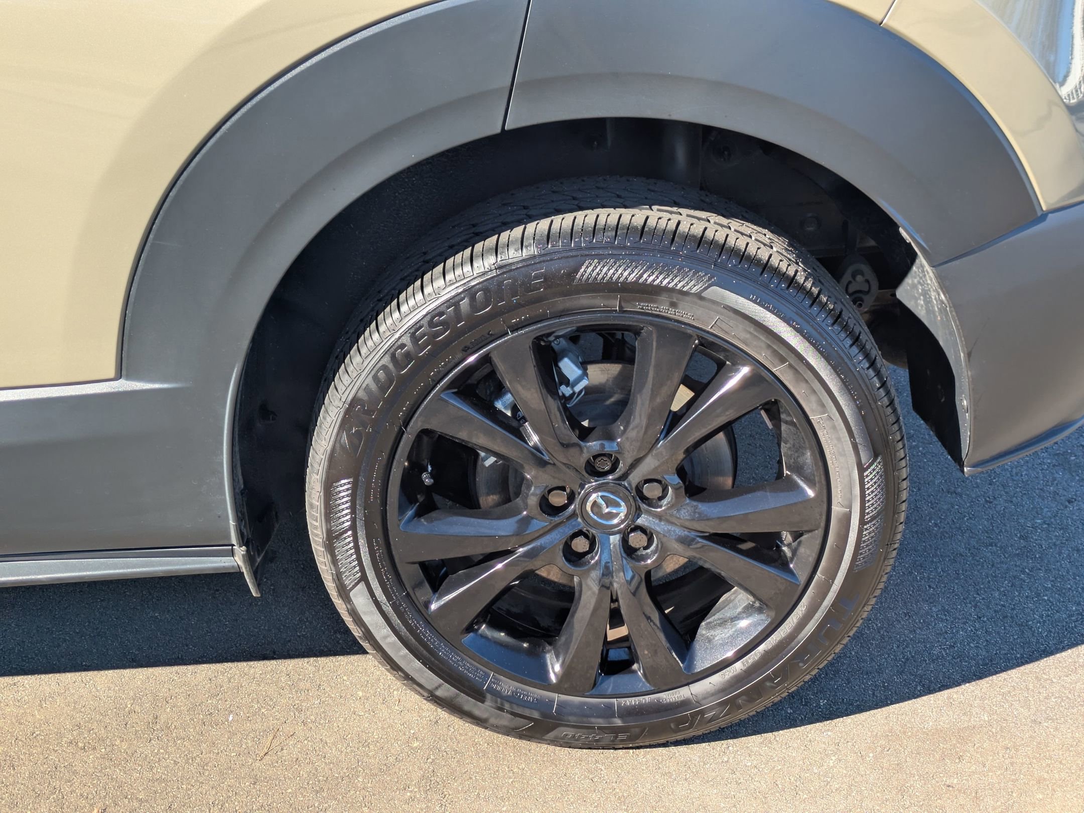 Used 2025 MAZDA CX-30 Carbon image 8