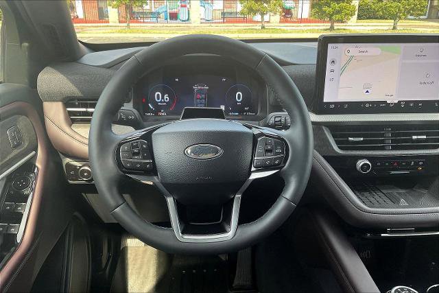 Certified 2025 Ford Explorer Platinum w/ Ultimate Package RWD image 5