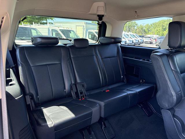 Certified 2024 Ford Expedition XLT AWD/4WD image 31