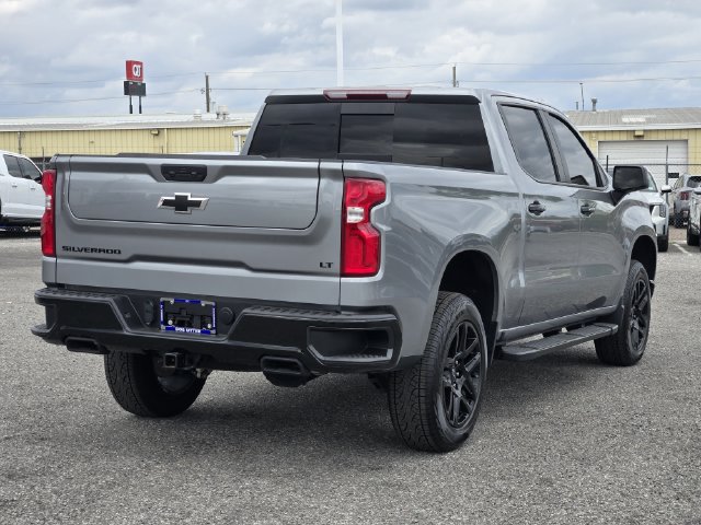 Used 2025 Chevrolet Silverado 1500 LT Trail Boss w/ Convenience Package II AWD/4WD image 7