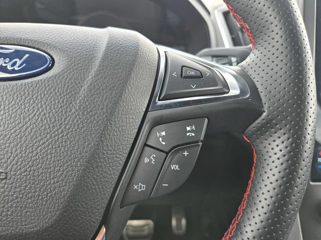 Certified 2024 Ford Edge ST-Line w/ Class II Trailer Tow Package AWD/4WD image 23
