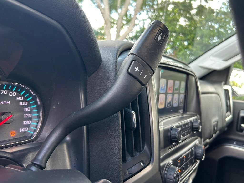Used 2019 Chevrolet Silverado 1500 LT AWD/4WD image 14