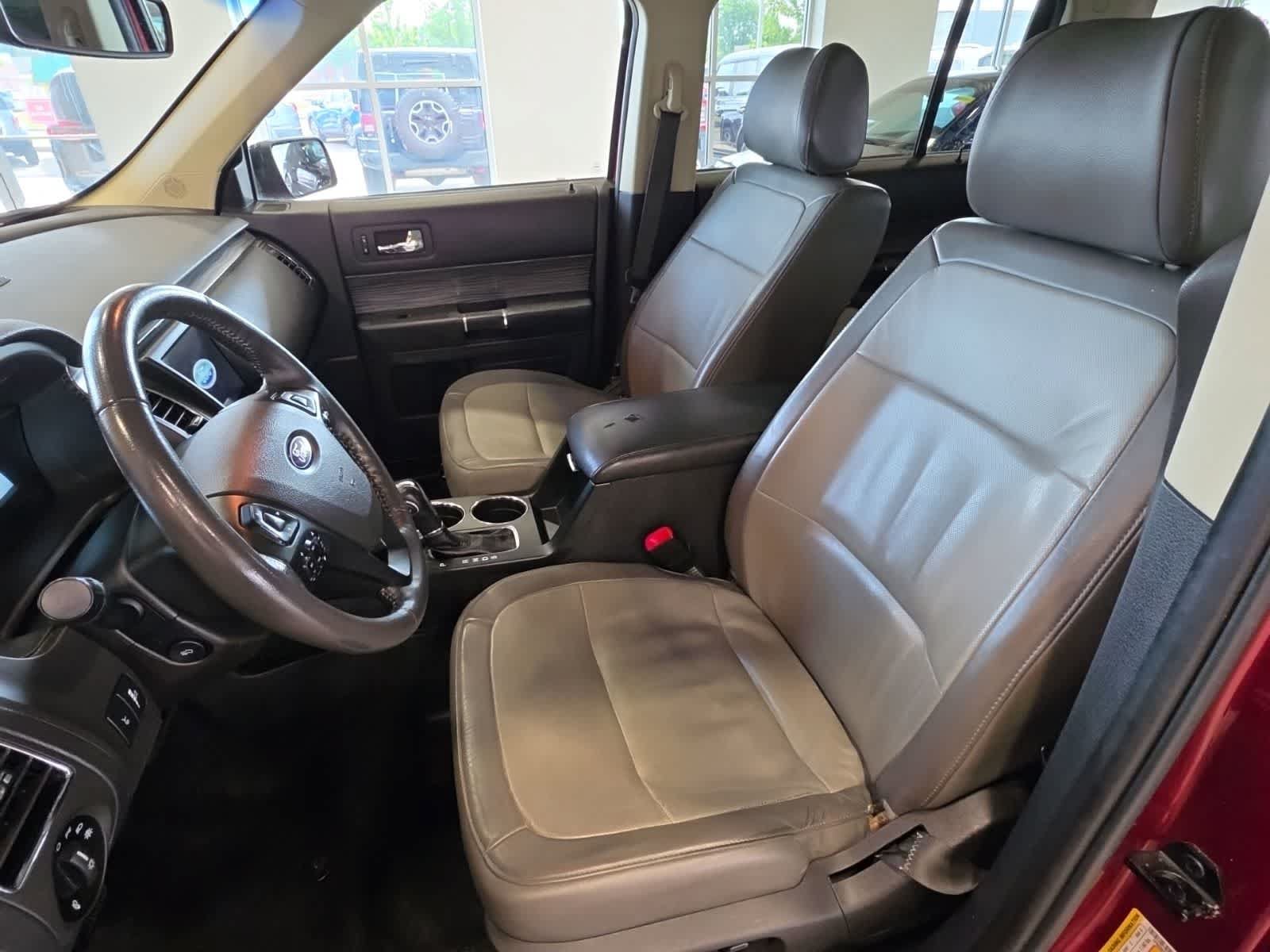 Certified 2019 Ford Flex SEL w/ Equipment Group 202A AWD/4WD image 15