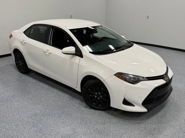 Used 2019 Toyota Corolla LE FWD image 34