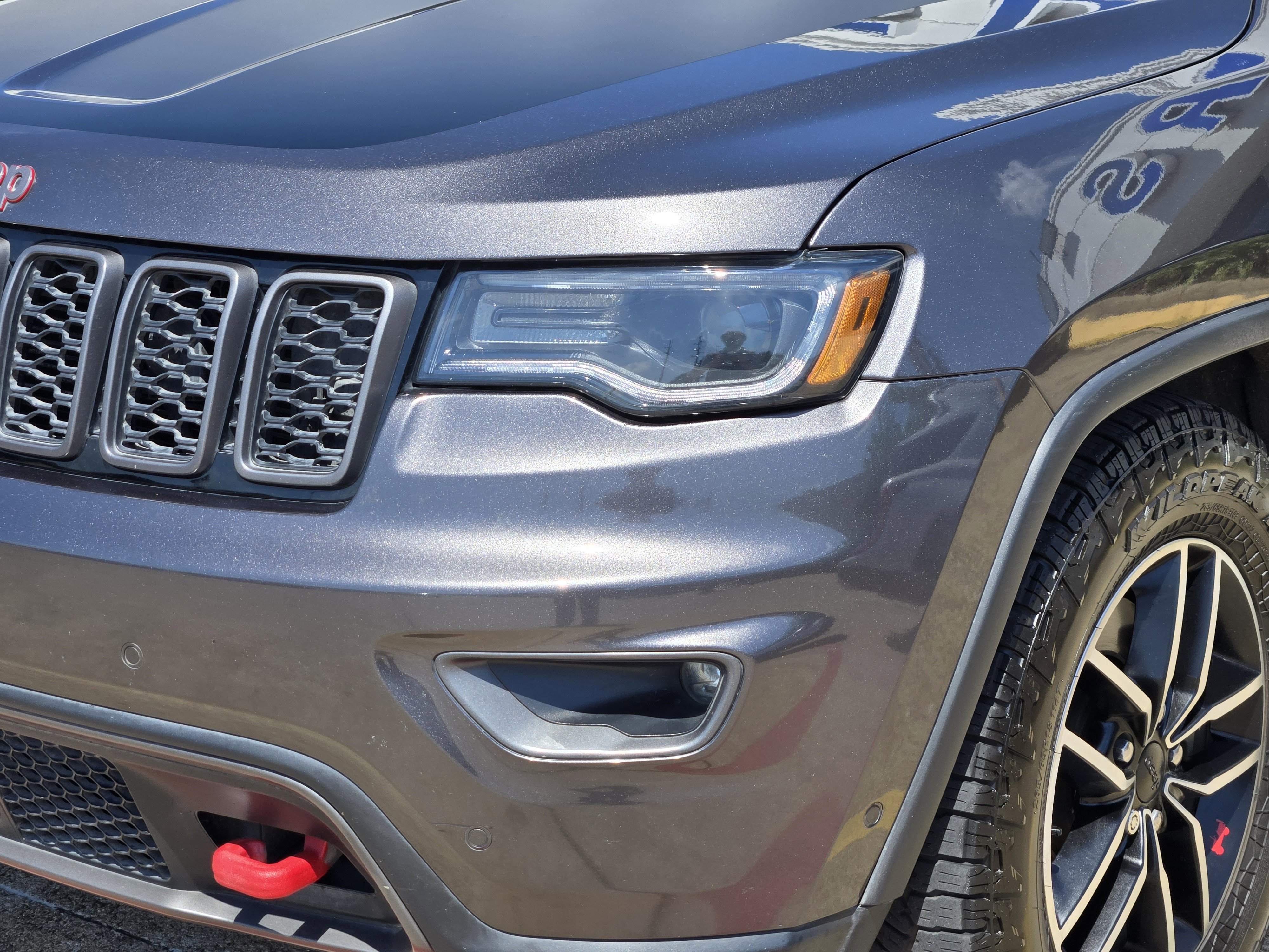 Used 2018 Jeep Grand Cherokee Trailhawk w/ Trailhawk Luxury Group AWD/4WD image 6