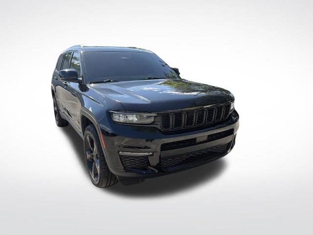 Used 2024 Jeep Grand Cherokee L Limited w/ Black Appearance Package RWD image 2