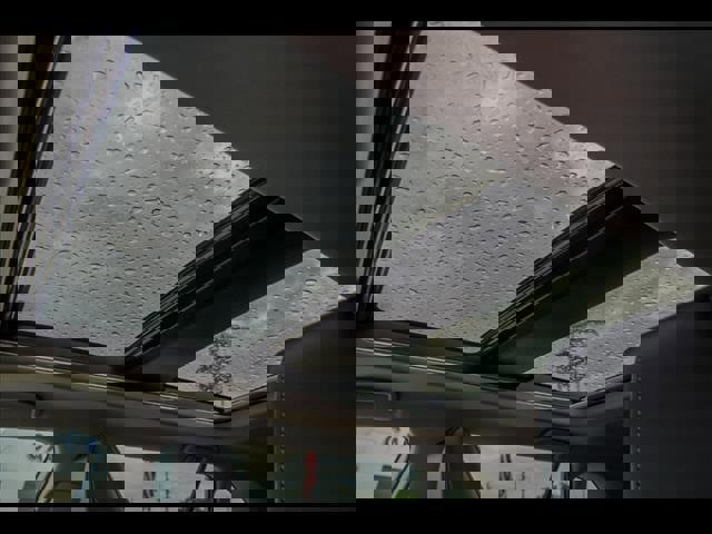 Used 2023 Toyota RAV4 Limited image 28