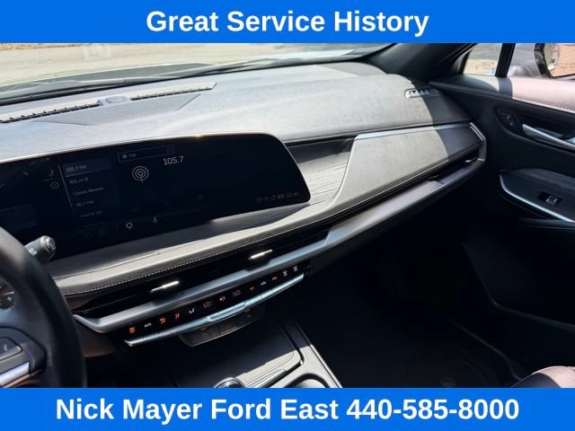 Used 2025 Cadillac XT4 Premium Luxury AWD/4WD image 18