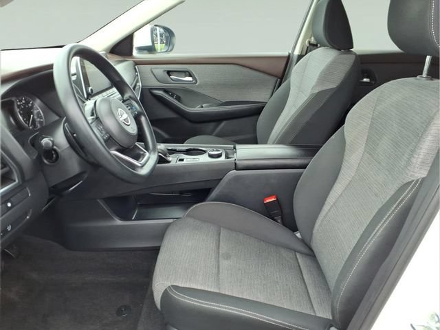 Used 2023 Nissan Rogue SV AWD/4WD image 17