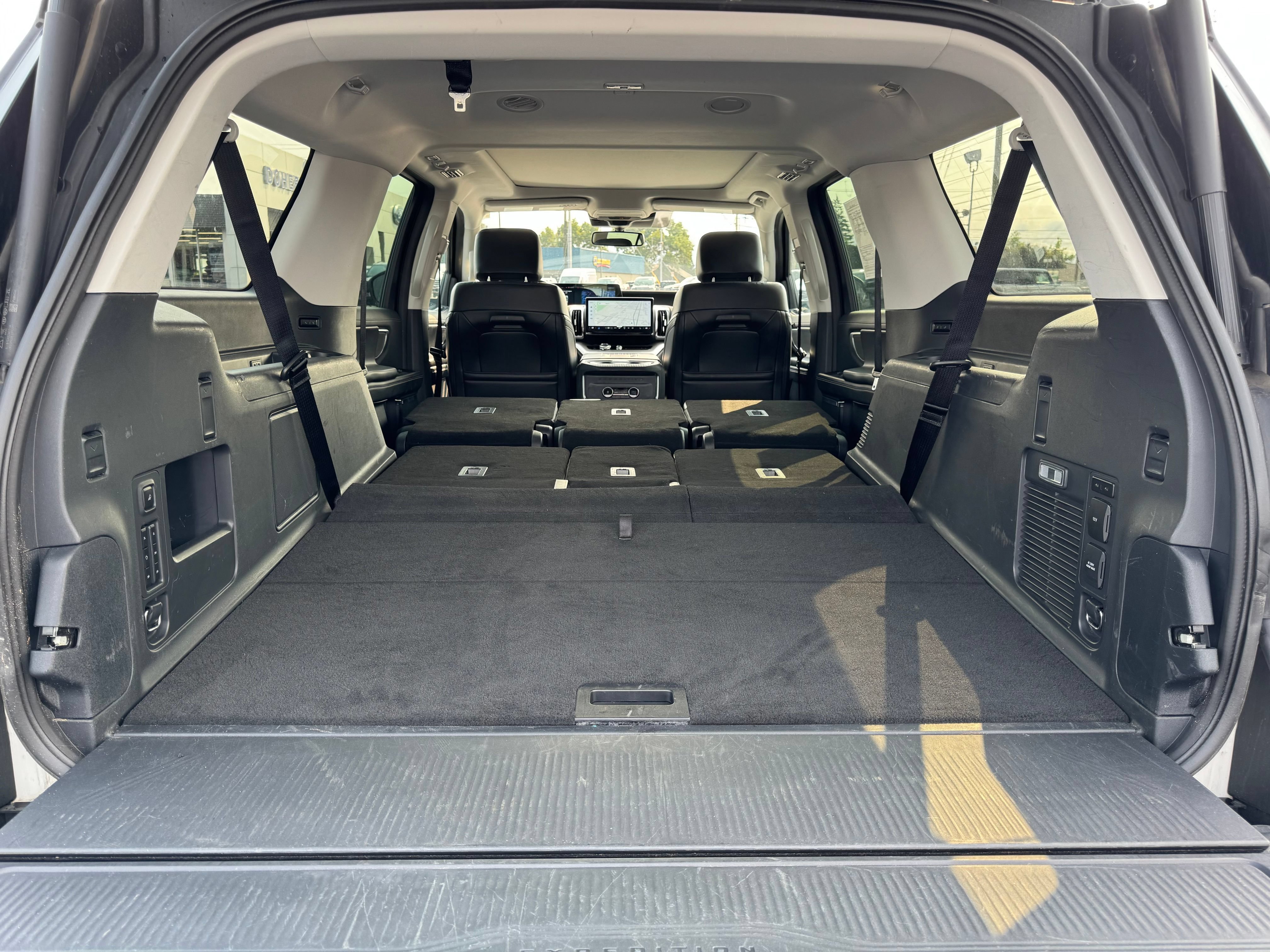 Certified 2025 Ford Expedition Max Platinum AWD/4WD image 42