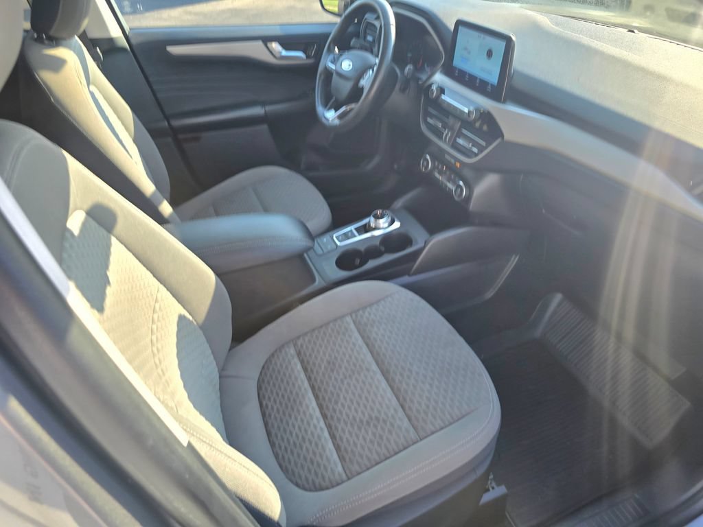 Certified 2021 Ford Escape SE w/ SE Sport Appearance Package AWD/4WD image 13