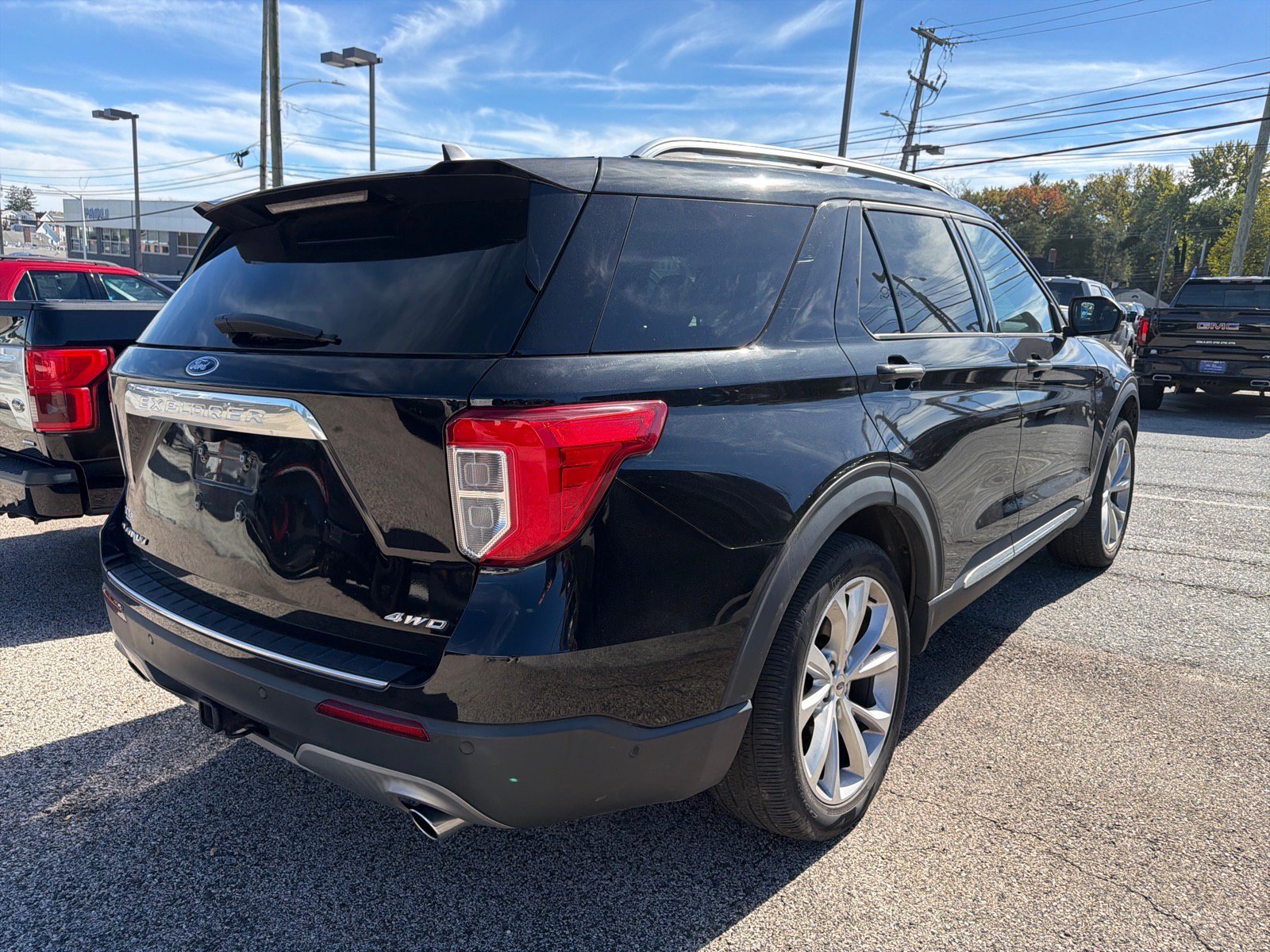Certified 2021 Ford Explorer Platinum w/ Premium Technology Package AWD/4WD image 5