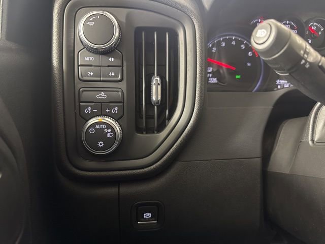 Used 2022 GMC Sierra 1500 Pro w/ Pro Value Package AWD/4WD image 18