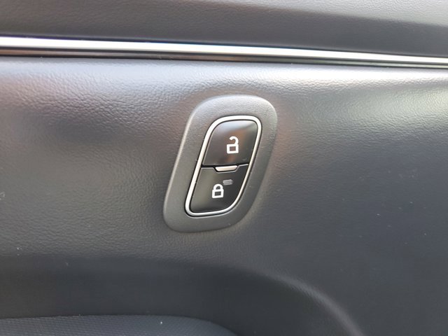 Certified 2023 Ford Mustang Mach-E Select image 18