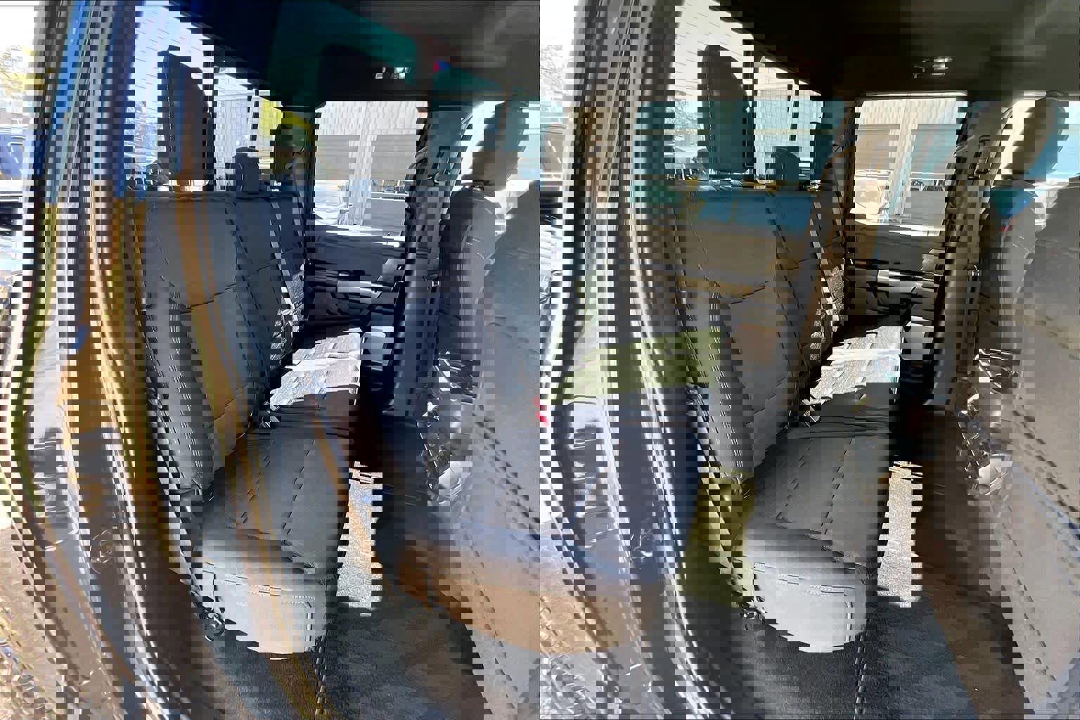 Certified 2022 Ford F150 XLT w/ Equipment Group 302A High image 20