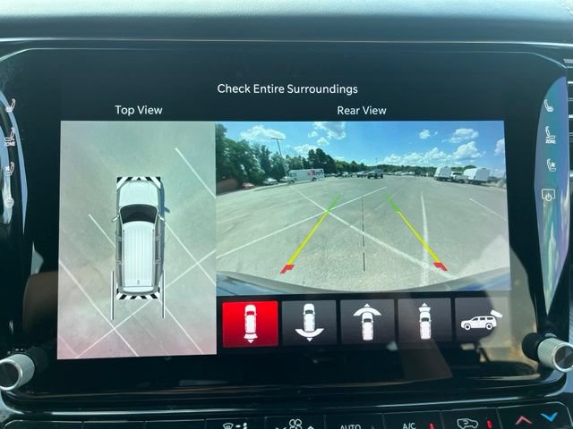 Used 2022 Jeep Grand Wagoneer Series II AWD/4WD image 14