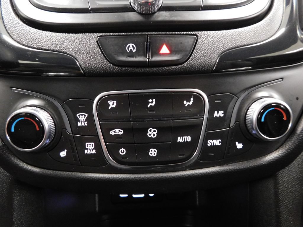 Used 2023 Chevrolet Equinox RS AWD/4WD image 25