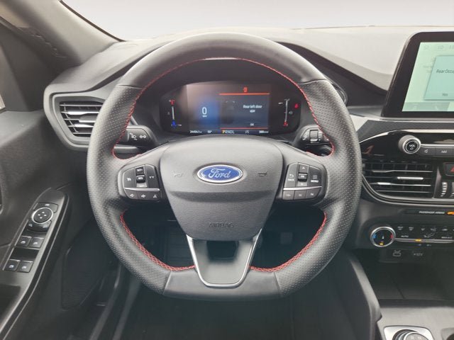 Certified 2025 Ford Escape ST-Line AWD/4WD image 12