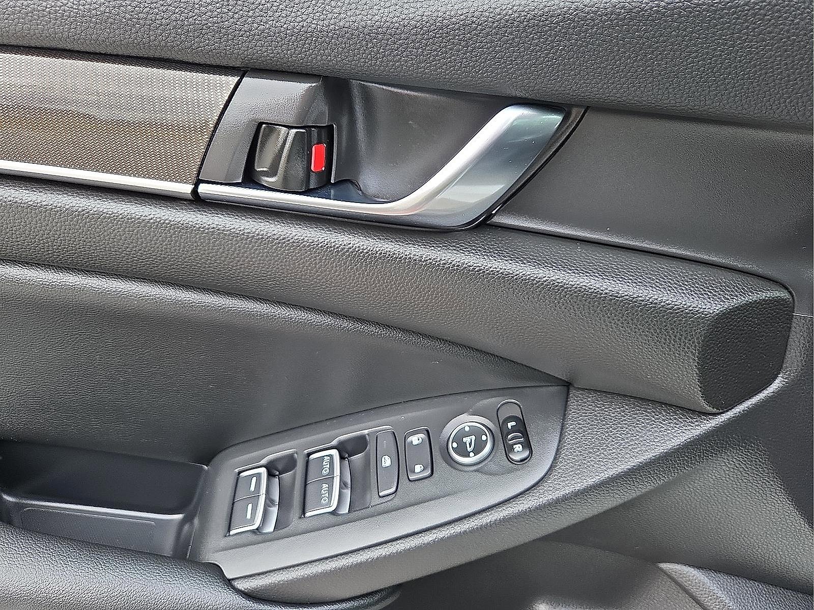 Used 2022 Honda Accord Sport Special Edition image 13