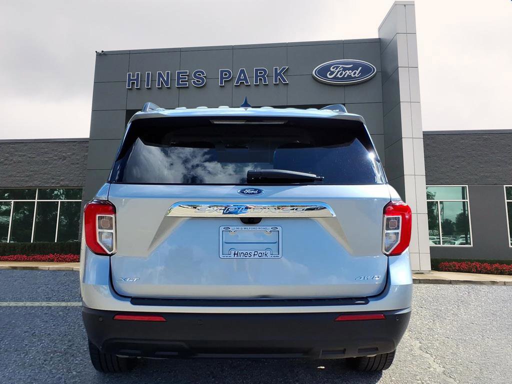 Certified 2023 Ford Explorer XLT image 4