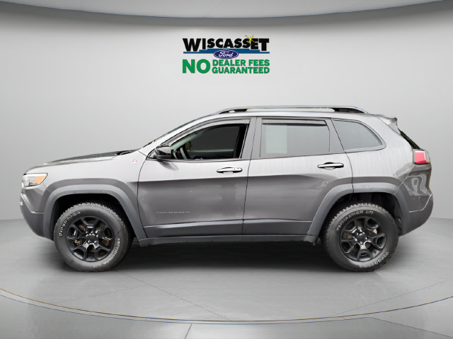 Used 2022 Jeep Cherokee Trailhawk w/ Sun, Sound & Nav Group AWD/4WD image 2