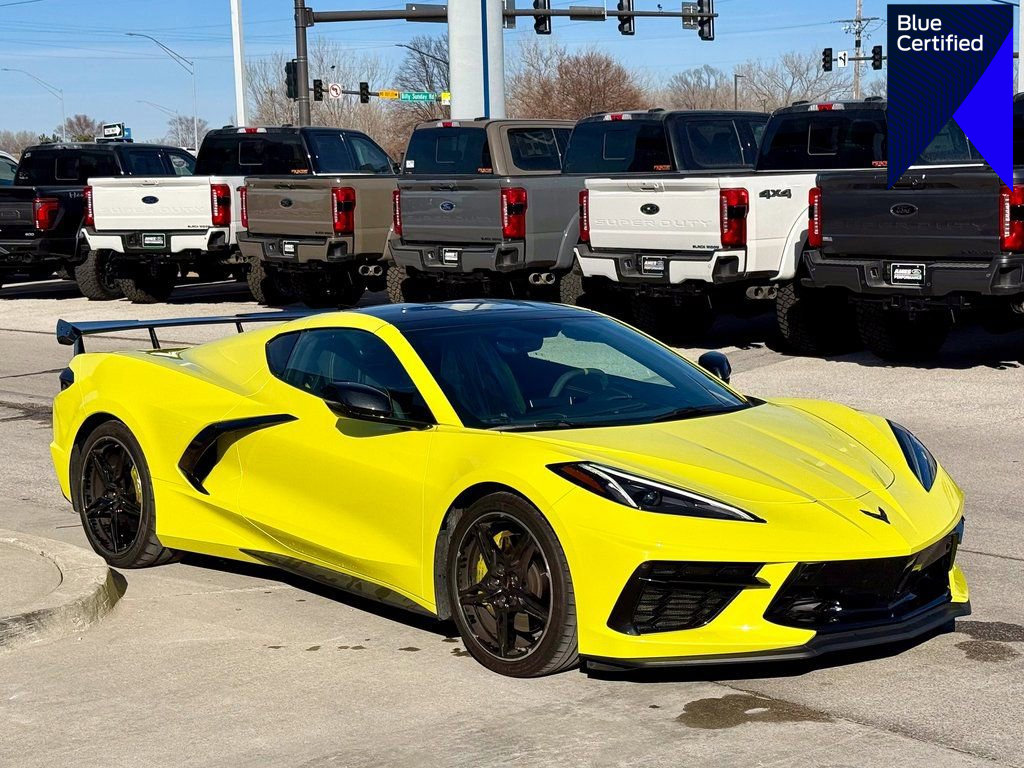 Used 2021 Chevrolet Corvette Stingray Premium Cpe w/ Z51 Performance Package image 1