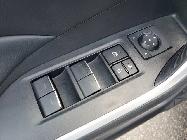 Used 2023 Toyota RAV4 XLE Premium image 18