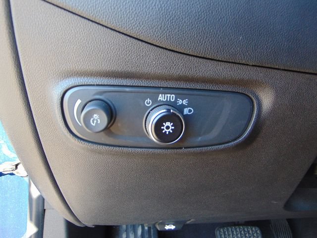 Used 2022 Chevrolet Equinox LS w/ LS Convenience Package AWD/4WD image 18