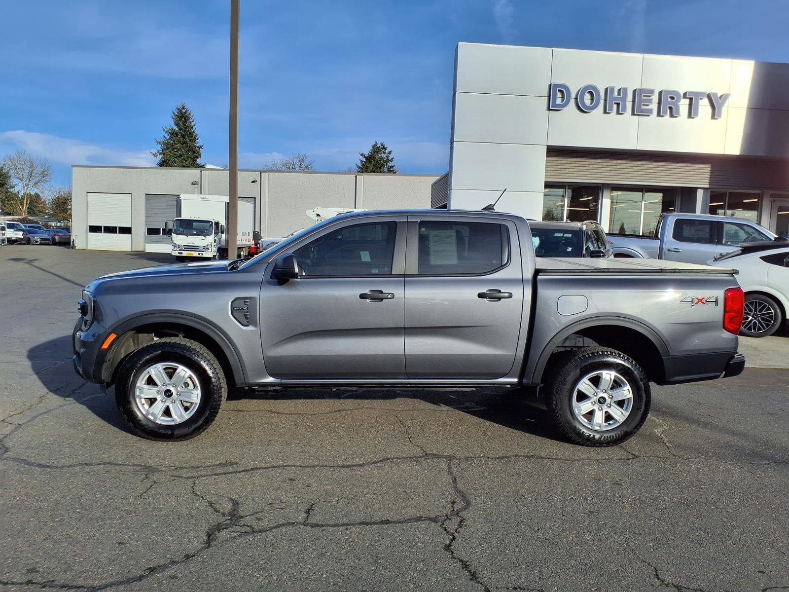 Certified 2024 Ford Ranger XL image 9