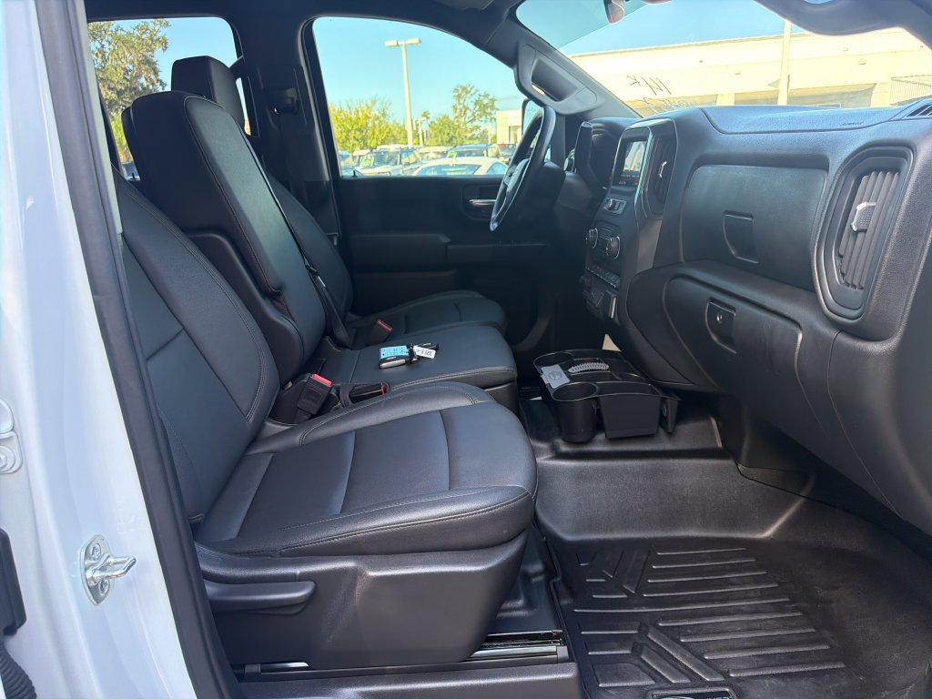 Used 2025 Chevrolet Silverado 2500 W/T AWD/4WD image 27