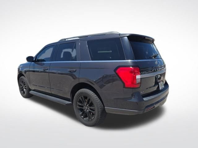 Certified 2022 Ford Expedition XLT RWD image 4