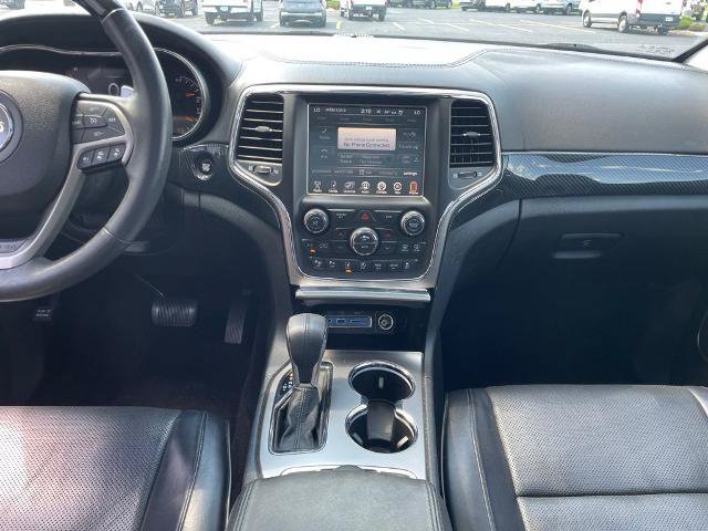 Used 2017 Jeep Grand Cherokee Summit AWD/4WD image 12