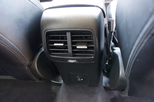Certified 2022 Ford Escape SEL w/ SEL Stealth AWD Package image 26
