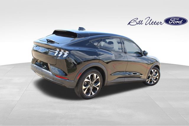 Certified 2025 Ford Mustang Mach-E Select w/ Comfort Package Lite AWD/4WD image 5