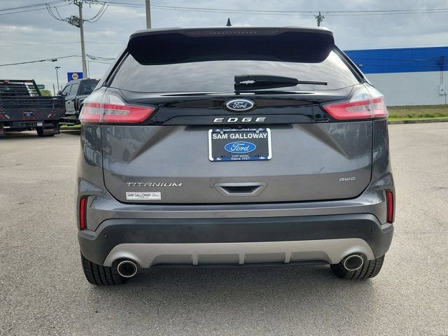 Certified 2022 Ford Edge Titanium image 3