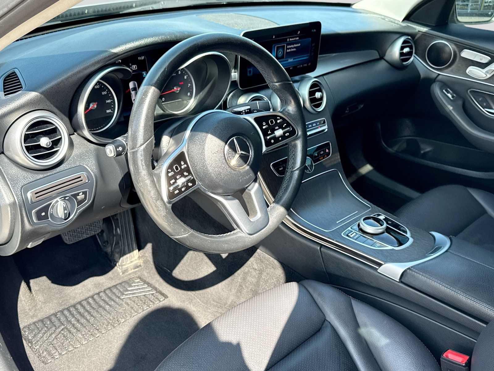 Used 2020 Mercedes-Benz C 300 Sedan image 2