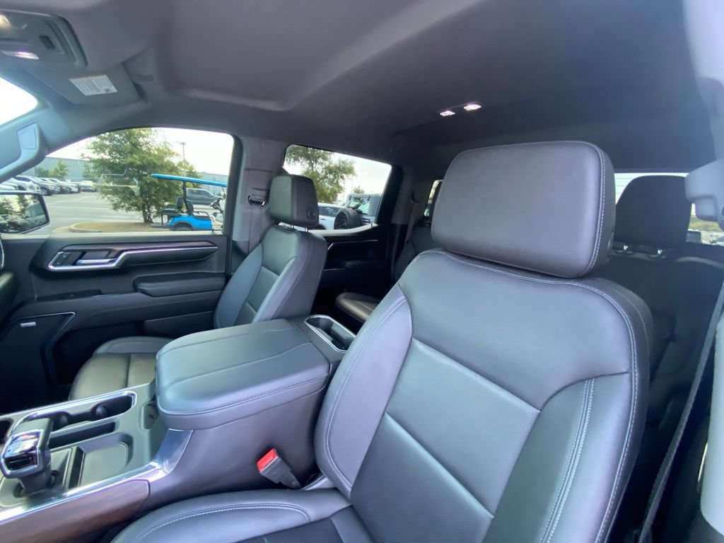Used 2024 GMC Sierra 1500 SLT w/ SLT Convenience Package AWD/4WD image 22