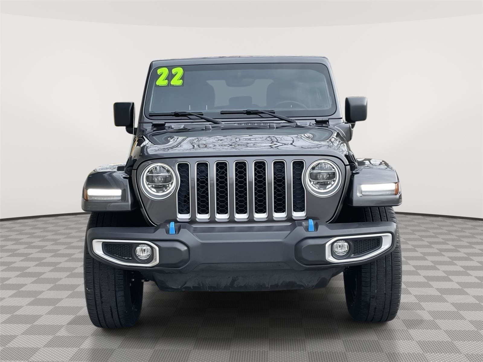Used 2022 Jeep Wrangler Unlimited Sahara w/ Cold Weather Group AWD/4WD image 4