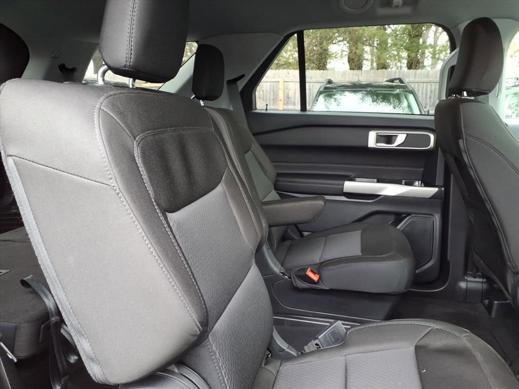 Certified 2023 Ford Explorer XLT image 12