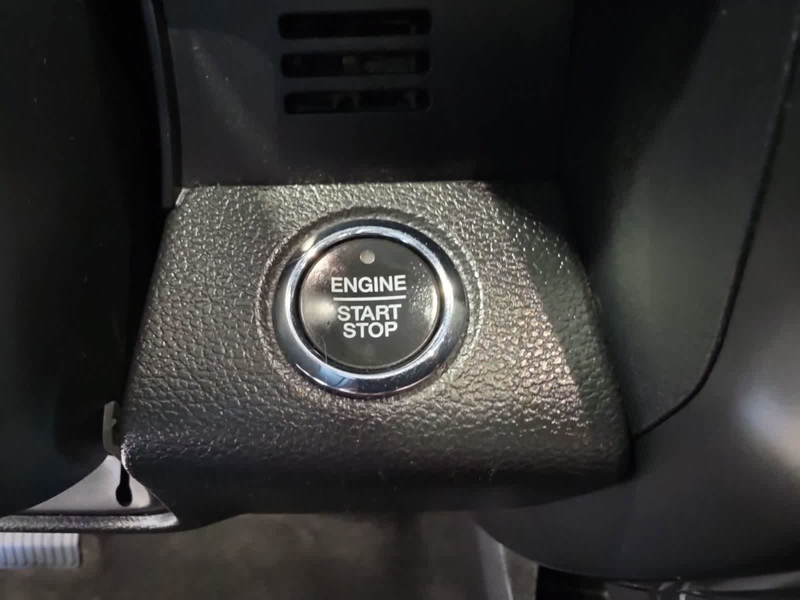 Certified 2020 Ford F150 Lariat AWD/4WD image 28