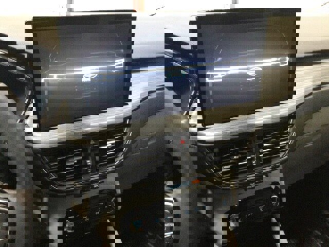 Certified 2023 Ford Escape Platinum w/ Premium Technology Package image 16