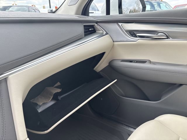 Used 2024 Cadillac XT5 Premium Luxury w/ LPO, Floor Liner Package image 43